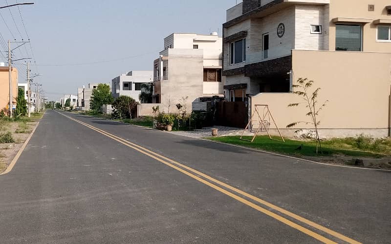 Affordable 5 Marla Plot In WAPDA City Faisalabad 4