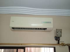 Split AC 0