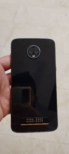 Moto Z3