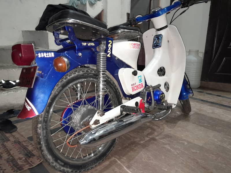 Honda 50cc clutch less 1978 model 5