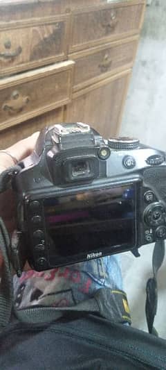 NIKON