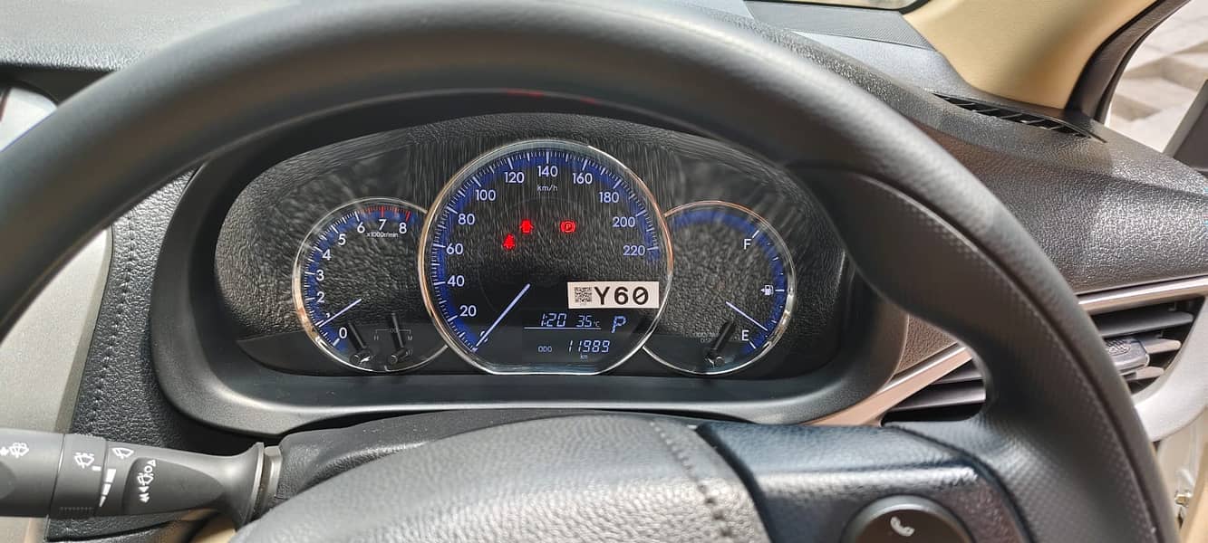 Toyota Yaris 2024 ATIV CVT 10