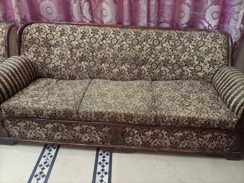 7 seater Sofa set 0