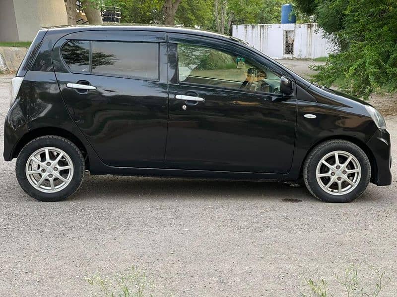 Daihatsu Mira 2014 full genuine 1st owner 4