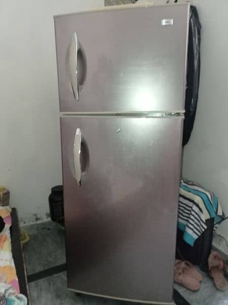 refrigerator Haier medium size for sale 0