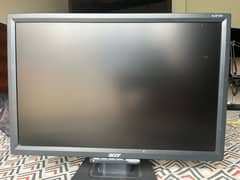 20 Inch Monitor/LCD