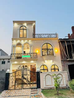 5 MARLA BRAND NEW HOUSE FOR SALE IN PARK VIEW CITY LAHORE 0