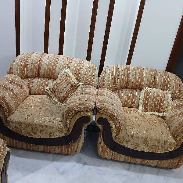 5 seater sofa 3