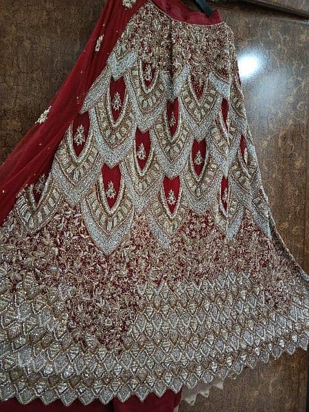 bridal lehenga for sale just 1 time used condition 10/10 4