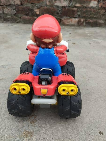 Carrera Super Mario Kart, Remote Controlled Nintendo car 5