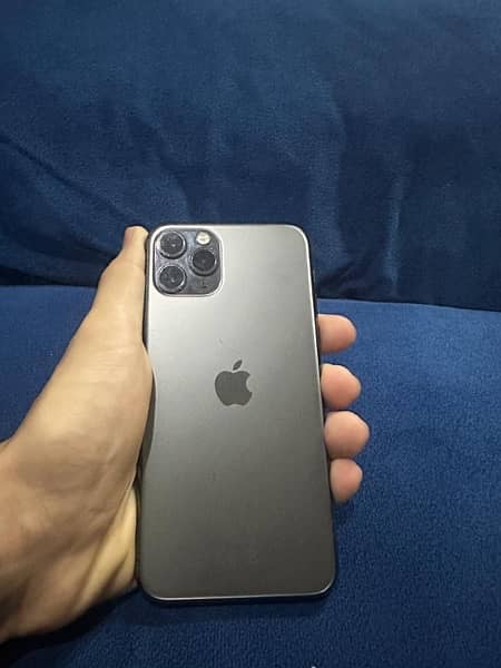 Iphone 11 pro urgent sale 1