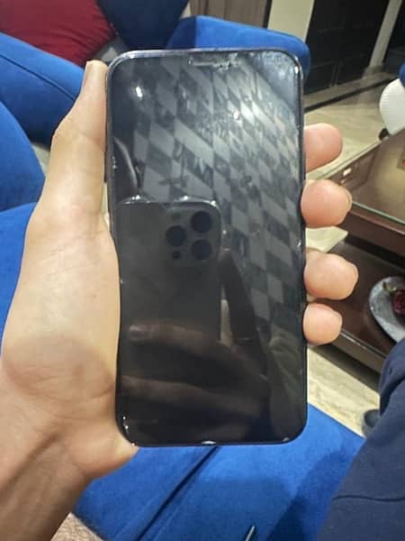 Iphone 11 pro urgent sale 2