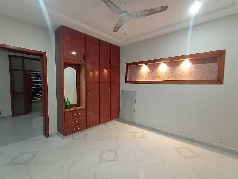 DHA RHABAR SEC#02 PRIME LOCATION HOUSE FOR RENT MARLA#05 2