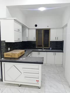 BRAND NEW VVIP 3 BED-DD (FIRST FLOOR) FLAT AVAILABLE FOR SALE IN KINGS COTTAGES (PH-II) BLOCK-7 GULISTAN-E-JAUHAR 0