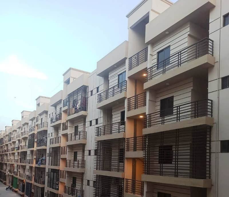 BRAND NEW 3 BED-DD (4TH FLOOR) FLAT AVAILABLE FOR SALE IN KINGS COTTAGES (PH-II) BLOCK-7 GULISTAN-E-JAUHAR 17