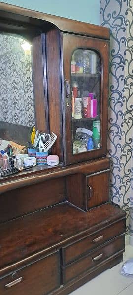 Dressing table for sale 0