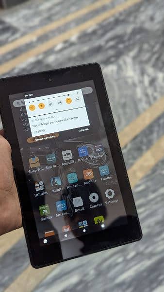 Amazon fire tablet 12 gb 2gb 1