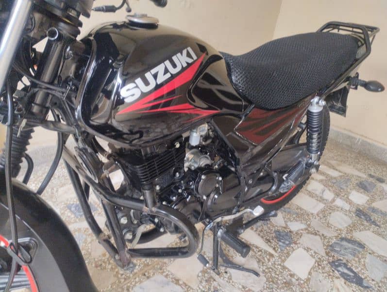 Suzuki Gr 150 8