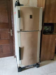 dawlance fridge/refrigerator 0