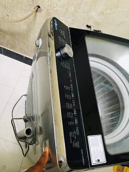 haeir automatic washing machine HWM95-1678 model  almost new condition 5