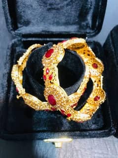 gold bangles original gold ka paani Laga hua haa 0