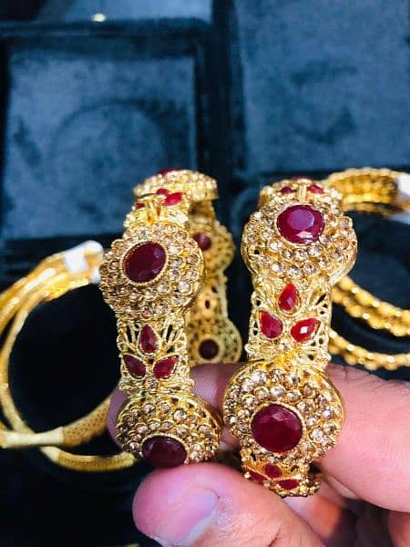 gold bangles original gold ka paani Laga hua haa 8