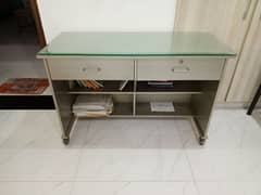 BRAND NEW STUDY TABLE WITH GLASS COVER 0