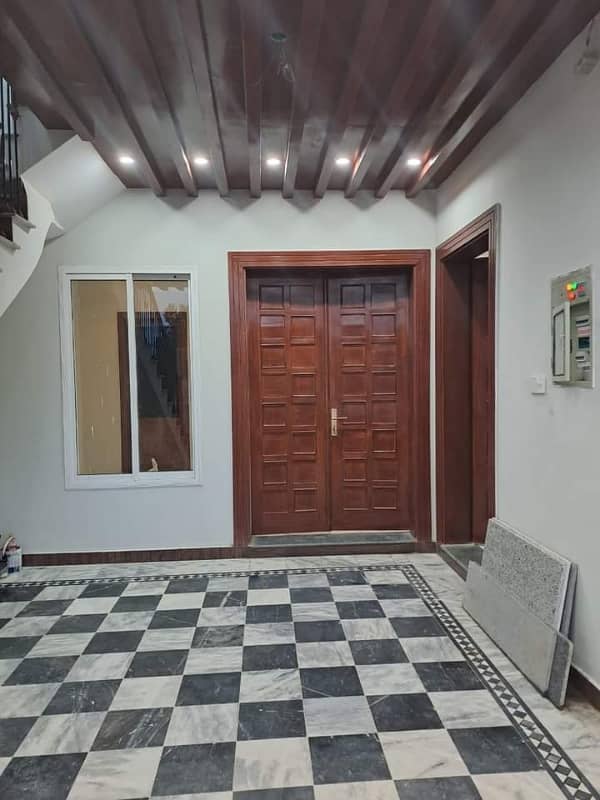 5 Marla house available for sale in sufyan garden 1