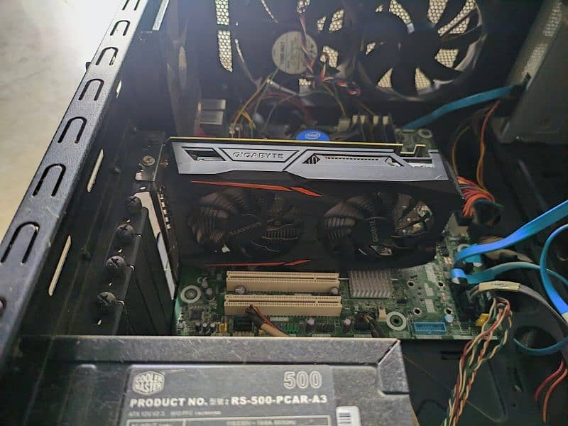 Gigabyte Nvidia GTX 1050 OC 2gb GDDR5 GRAPHICS CARD 4