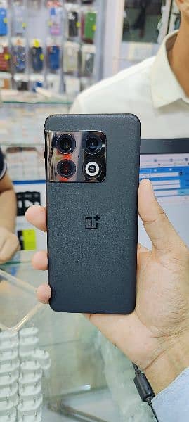 OnePlus 10pro single sim Non pta 1