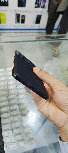 OnePlus 10pro single sim Non pta 4