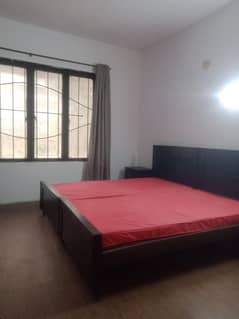 2 KANAL FURNISHED HOUSE UPPER PORTION AVAILABLE FOR RENT in Gulberg III 0