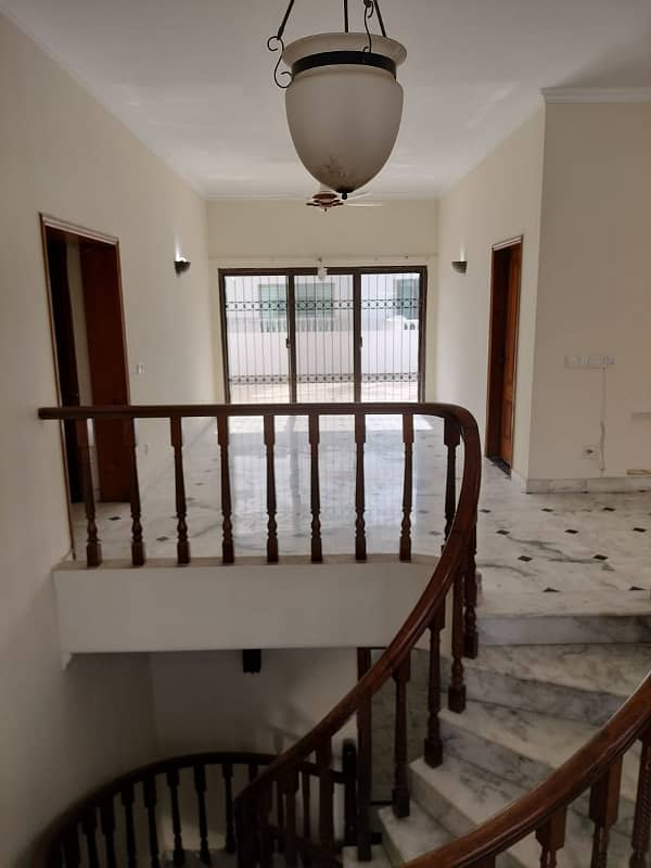 1 Kanal Modern Design House For Sale in DHA Phase 4 2