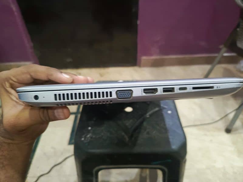 HP ProBook 450 G4 in good condition. Core I7 7th generation. win 10 pr 4