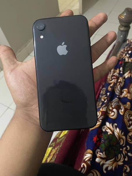 iphone xr 1