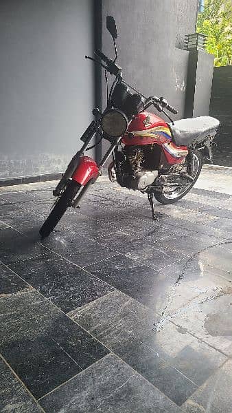 Honda CG 125 deluxe good condition 2