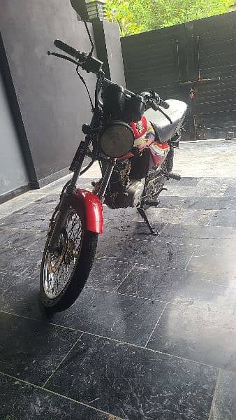 Honda CG 125 deluxe good condition 5