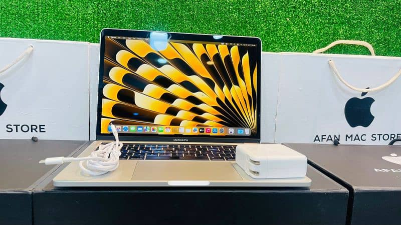 MacBook Pro and Air m1 m2 m3l 13"14"15"16"8/256/512/16/256/512 2