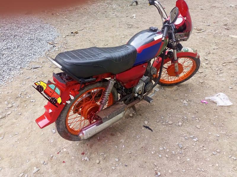 Honda 100/ CD 100 pridor like new 0