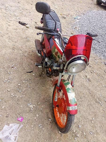 Honda 100/ CD 100 pridor like new 5