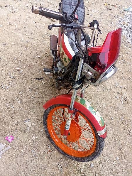 Honda 100/ CD 100 pridor like new 7