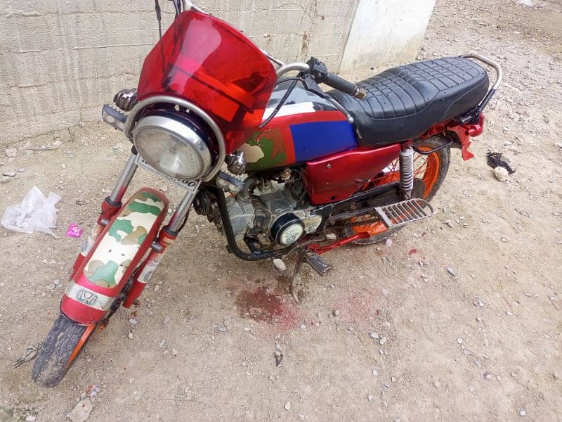 Honda 100/ CD 100 pridor like new 10