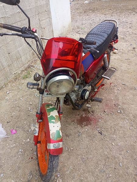 Honda 100/ CD 100 pridor like new 11