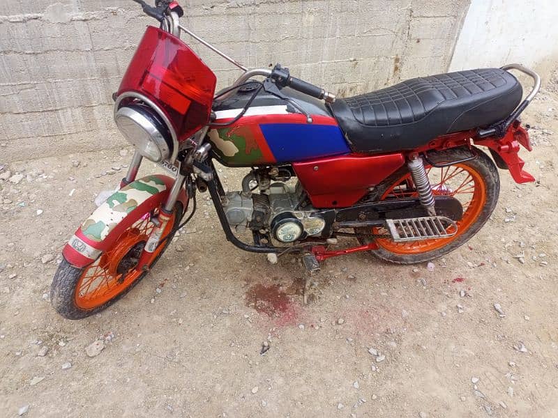 Honda 100/ CD 100 pridor like new 12