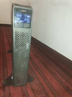 APS Smart-UPS  SRT3000VA  230V    (SRT3000XLI)