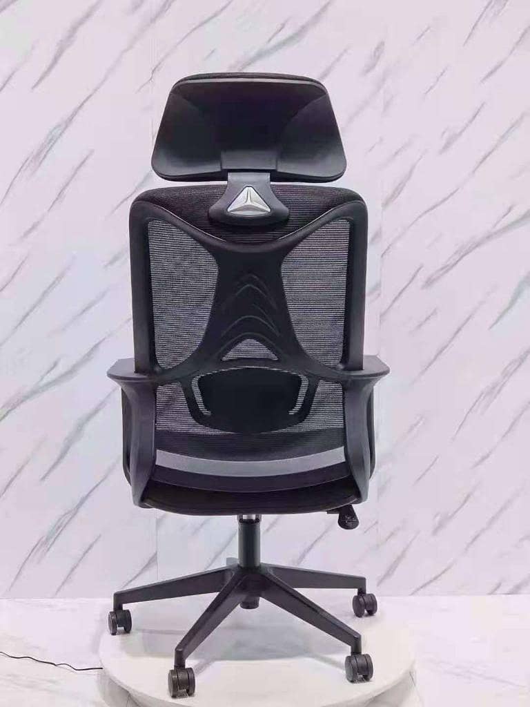 office chairs / Gaming chair / new office furniture for sale in karach 13