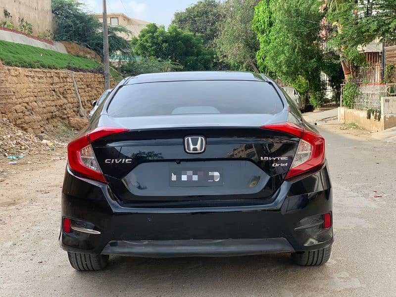 Honda Civic Oriel 2016 1