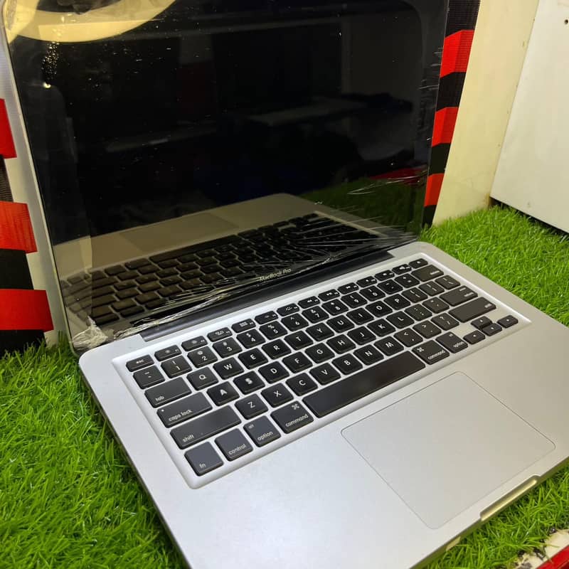 Macbook Pro 2012 i5 0