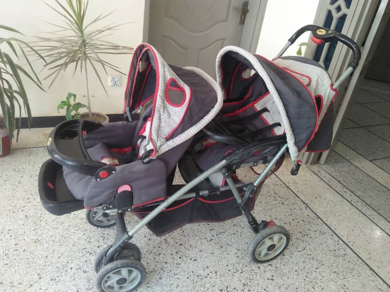 Twin Baby pram 2