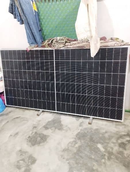 Jinko N-Type 585w Solar panels 0